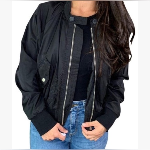❌SOLD❌ NWT [Free People] Midnight Black Full-Zip Bomber Jacket Women’s Sz Large - Picture 2 of 13